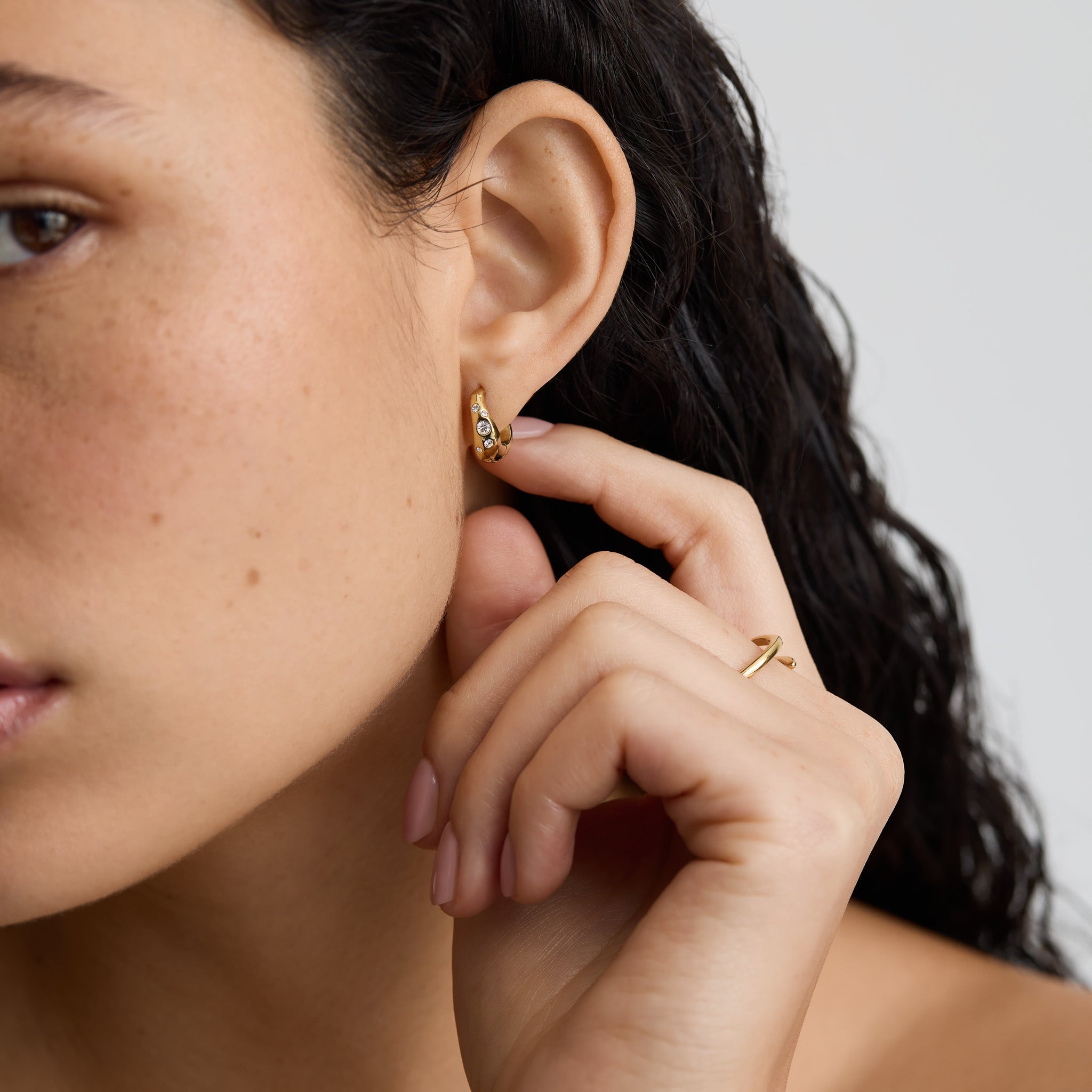 Wave Huggies with Stones